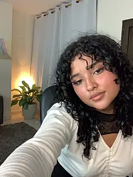 Snapshot of ladulcemary_ chatting on May 2026 12:27:02 AM ladulcemary online show from May 2026 12:27:02 AM