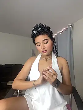 Snapshot of ladulcemary_ chatting on May 2026 08:06:01 PM ladulcemary online show from May 2026 08:06:01 PM