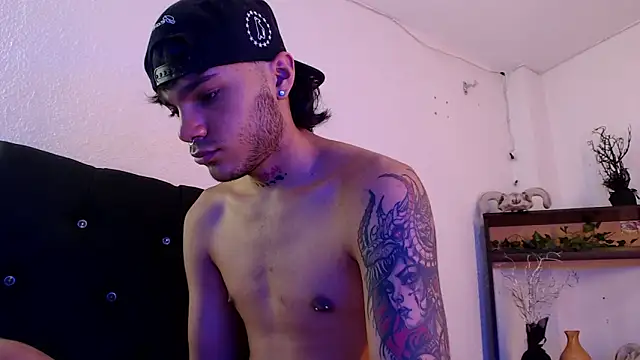 Snapshot of kingdani_hot chatting on February 2026 06:51:01 AM kingdani hot online show from February 2026 06:51:01 AM