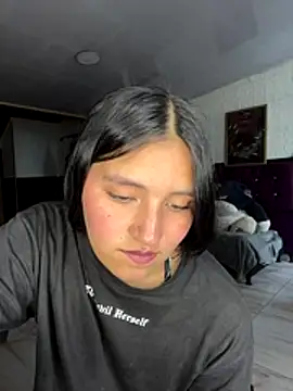 Snapshot of Agatta-X chatting on December 2025 02:13:01 PM Agatta-X online show from December 2025 02:13:01 PM