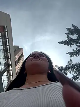 Snapshot of Agatta-X chatting on January 2026 05:27:02 PM Agatta-X online show from January 2026 05:27:02 PM