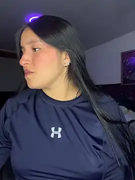 Snapshot of Agatta-X chatting on January 2026 01:46:01 PM Agatta-X online show from January 2026 01:46:01 PM