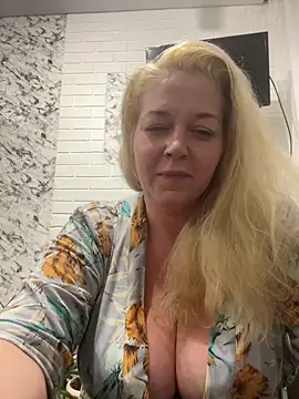 Snapshot of JenniferCarmen chatting on December 2025 11:59:02 AM JenniferCarmen online show from December 2025 11:59:02 AM