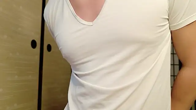 Snapshot of -kou-- chatting on January 2026 11:47:01 AM -kou-- online show from January 2026 11:47:01 AM