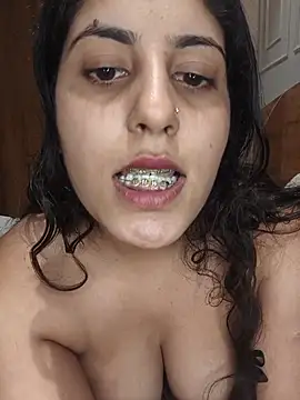 SubmissiveKaur online show from July 2026 04:49:02 PM