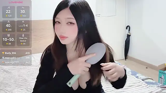 Snapshot of cici-r0 chatting on February 2026 08:06:01 PM cici-r0 online show from February 2026 08:06:01 PM