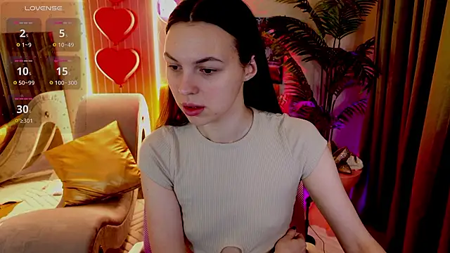 Snapshot of MaxinCarroll chatting on March 2026 05:35:02 AM MaxinCarroll online show from March 2026 05:35:02 AM