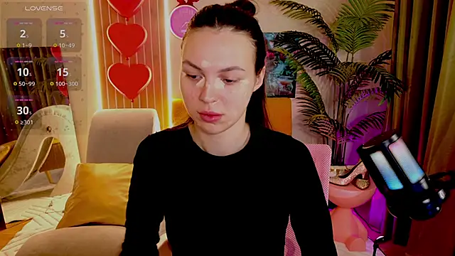 Snapshot of MaxinCarroll chatting on March 2026 05:34:01 AM MaxinCarroll online show from March 2026 05:34:01 AM