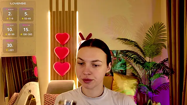 Snapshot of MaxinCarroll chatting on March 2026 05:41:02 AM MaxinCarroll online show from March 2026 05:41:02 AM