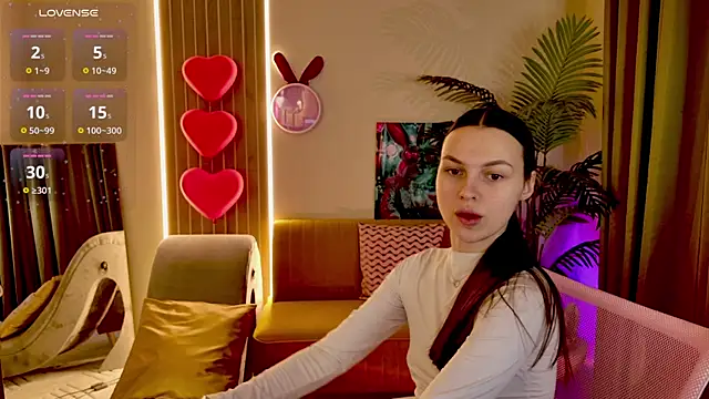 Snapshot of MaxinCarroll chatting on April 2026 10:04:02 AM MaxinCarroll online show from April 2026 10:04:02 AM