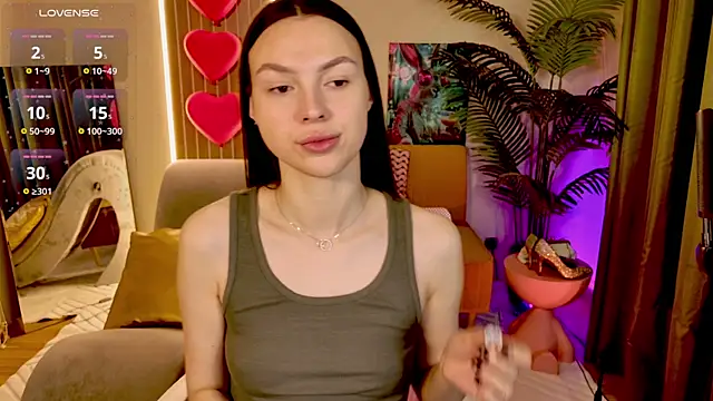 Snapshot of MaxinCarroll chatting on April 2026 10:11:01 AM MaxinCarroll online show from April 2026 10:11:01 AM