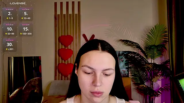 Snapshot of MaxinCarroll chatting on April 2026 10:16:02 AM MaxinCarroll online show from April 2026 10:16:02 AM