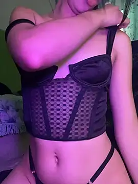 Snapshot of analuizaxxny chatting on May 2026 03:20:02 PM analuizaxxny online show from May 2026 03:20:02 PM