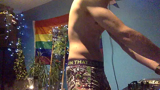 Snapshot of nutt_max chatting on December 2025 01:25:02 AM nutt max online show from December 2025 01:25:02 AM