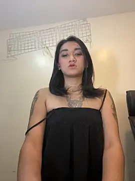 Snapshot of lil_cummer69 chatting on April 2026 02:15:02 PM lil cummer69 online show from April 2026 02:15:02 PM