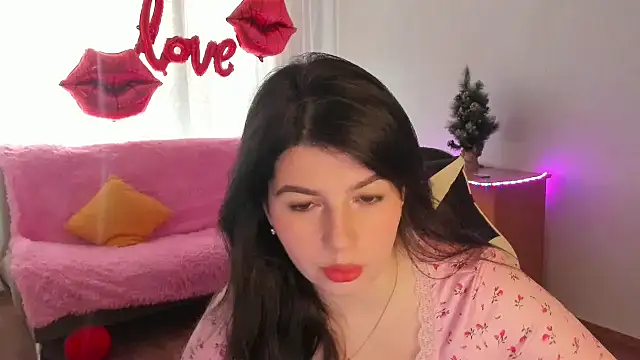 KisaModel online show from March 2026 08:07:01 AM