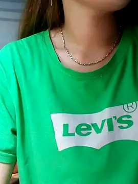 Snapshot of yana-zz chatting on April 2026 03:35:02 PM yana-zz online show from April 2026 03:35:02 PM