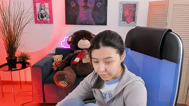 SirenMystiq online show from December 2025 07:47:01 AM