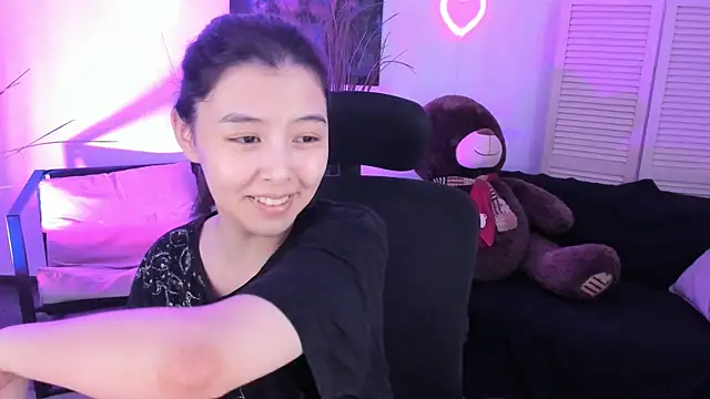 SirenMystiq online show from April 2026 07:44:02 PM