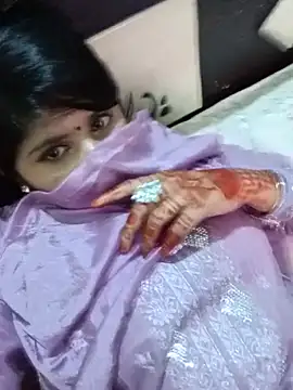 Snapshot of Cuple_masti72 chatting on May 2026 06:10:02 AM Cuple masti72 online show from May 2026 06:10:02 AM