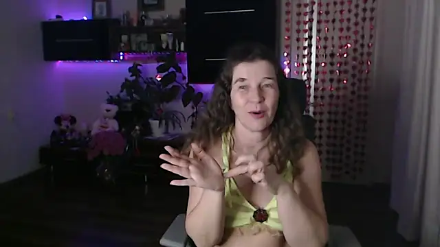 Snapshot of SofiaBoone chatting on February 2026 07:21:02 PM SofiaBoone online show from February 2026 07:21:02 PM
