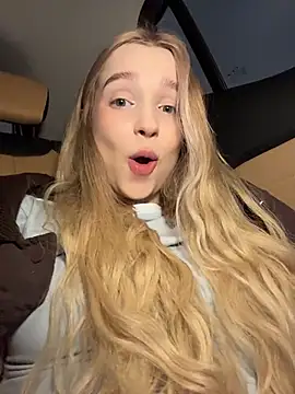 -teenytiny- online show from January 2026 07:08:02 PM