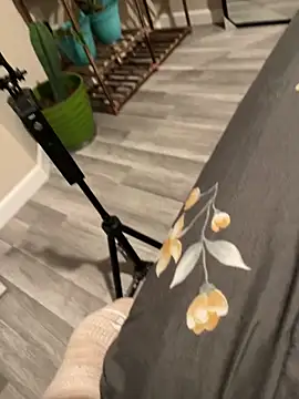 kissmyarch online show from December 2025 11:21:01 PM