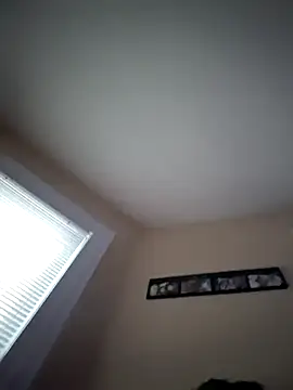 Snapshot of Aria423 chatting on January 2026 01:04:01 PM Aria423 online show from January 2026 01:04:01 PM