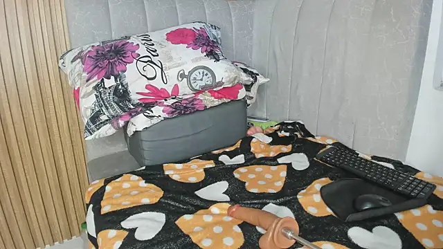 Snapshot of TiifanyGrey chatting on January 2026 02:41:01 PM TiifanyGrey online show from January 2026 02:41:01 PM