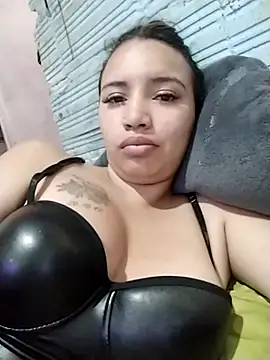 liliymike19 online show from February 2026 07:54:01 PM