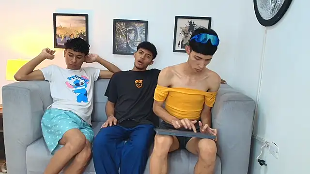 Snapshot of SWEET_RABBIT1 chatting on December 2025 07:18:01 PM SWEET RABBIT1 online show from December 2025 07:18:01 PM