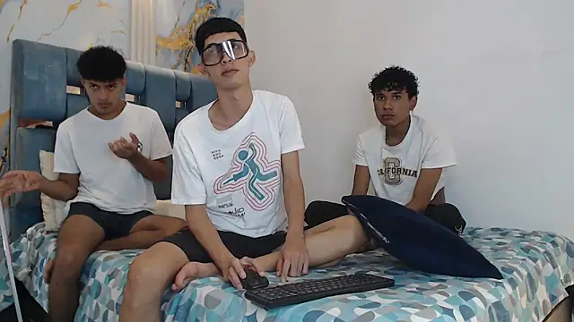 Snapshot of SWEET_RABBIT1 chatting on January 2026 07:38:02 PM SWEET RABBIT1 online show from January 2026 07:38:02 PM