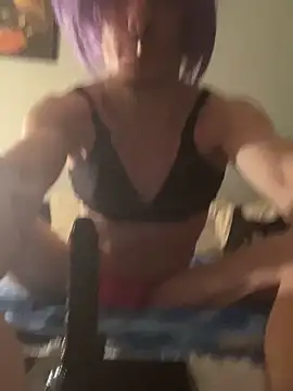 Snapshot of CHARLYfeet chatting on December 2025 11:43:01 PM CHARLYfeet online show from December 2025 11:43:01 PM