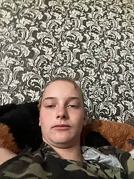 Snapshot of Barbika19 chatting on June 2026 01:05:02 PM Barbika19 online show from June 2026 01:05:02 PM