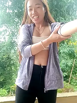 little-effy online show from May 2026 01:56:01 AM