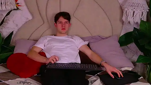 JamesRaww online show from January 2026 03:58:01 PM