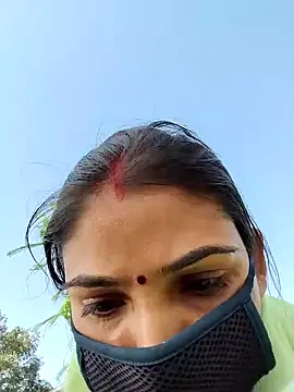 Laxmi9090 online show from December 2025 08:21:01 AM