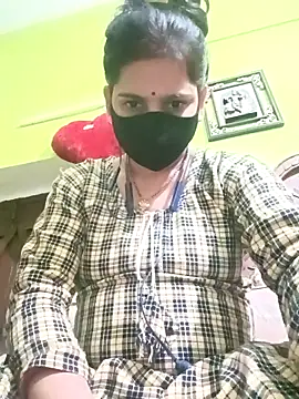 Lali-laila online show from December 2025 05:18:02 PM