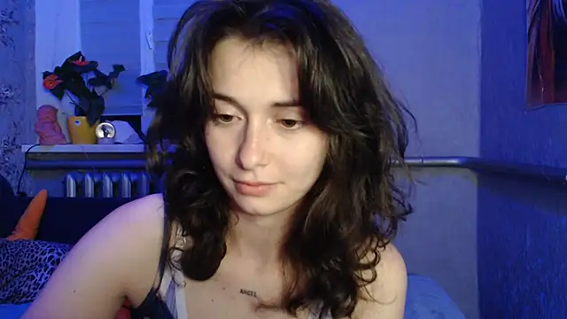 Snapshot of Angelik5371 chatting on July 2026 10:03:01 PM Angelik5371 online show from July 2026 10:03:01 PM