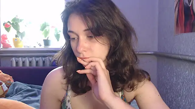 Snapshot of Angelik5371 chatting on July 2026 06:17:01 AM Angelik5371 online show from July 2026 06:17:01 AM