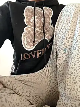 tenifer online show from December 2025 09:46:02 AM