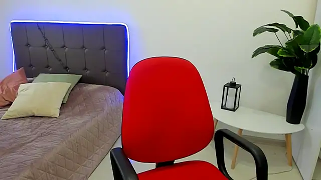 Jessy lil online show from February 2026 08:53:02 AM