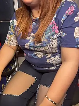 butterflyslay online show from February 2026 12:48:01 AM