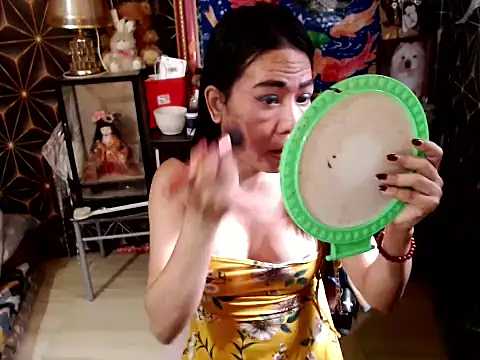 SadisticQueenTS online show from March 2026 04:05:01 AM