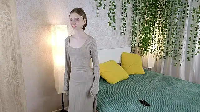 Snapshot of ViollaBloom chatting on December 2025 06:58:02 PM ViollaBloom online show from December 2025 06:58:02 PM