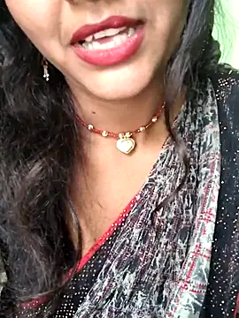 Snapshot of Aaisha_01 chatting on December 2025 07:15:02 AM Aaisha 01 online show from December 2025 07:15:02 AM