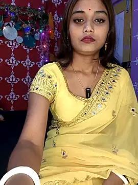 Snapshot of Sweet-priyaa chatting on May 2026 09:03:02 AM Sweet-priyaa online show from May 2026 09:03:02 AM