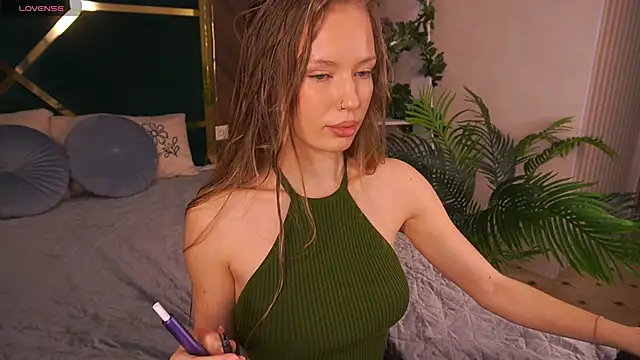 MollyyMayy online show from March 2026 02:46:02 PM