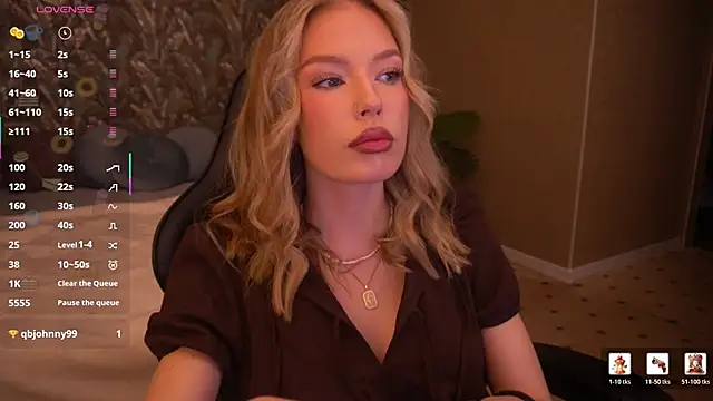 MollyyMayy online show from May 2026 01:55:01 AM