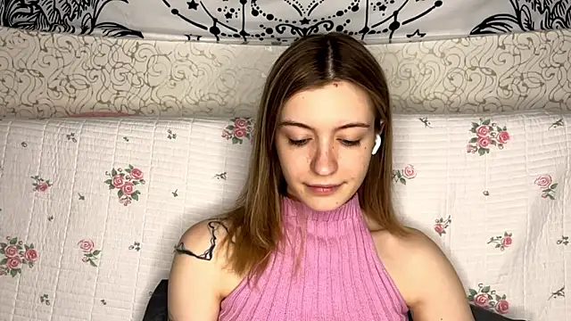 Shining Robi online show from February 2026 12:52:01 PM